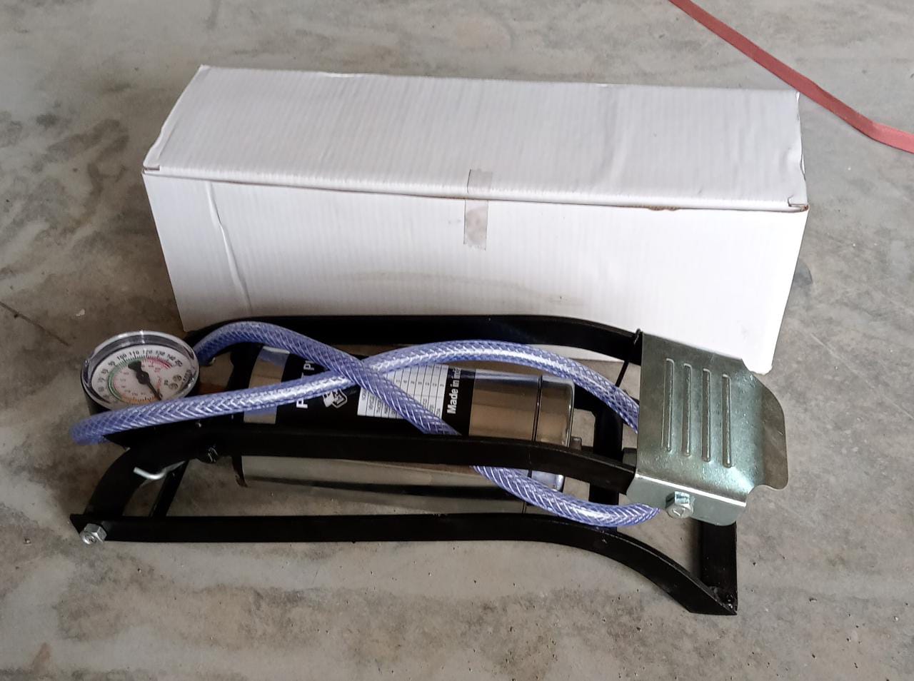 Strong steel body foot pump Strong steel body foot pump